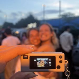 POV: you just secured your spot at VERVE and now you’re picking your roomate like it’s the Bachelor 🌹 

Now featuring: RoomSync - this allows you to match with a roommate based on your lifestyle, sleep schedules, vibes, and actual compatibility

Already signed?! Reach out if you need help finding roommates so you can live worry free 👏