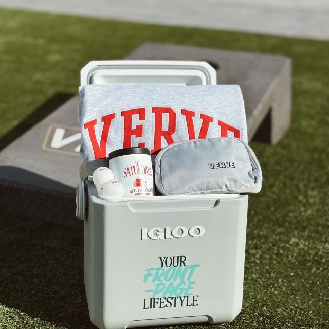 🎉 GAMEDAY GIVEAWAY 🎉

We’re turning up the energy for tonight’s game with a stacked VERVE cooler giveaway! 💥

Inside the cooler:
❄️ VERVE gear
💧 Bubblr drinks
🚗 $15 Uber Gift Card
…aka the perfect gameday survival kit 👀🔥

HOW TO ENTER (Starting NOW – ends at 4:30 PM):

1️⃣ Like our TikTok and Instagram (@VERVEColumbus)
2️⃣ Share this post to your story
3️⃣ Comment one friend who NEEDS to live at VERVE next year 👇

🏆 Winner announced at 4:30 PM!

Don’t wait — go get it besties! 💛❤️🏙️

#giveaway #VERVE #osu #columbus