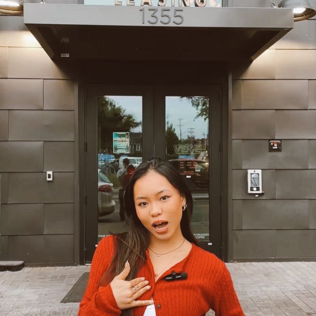 Get in Loser, we’re going to sign at VERVE! 🚘